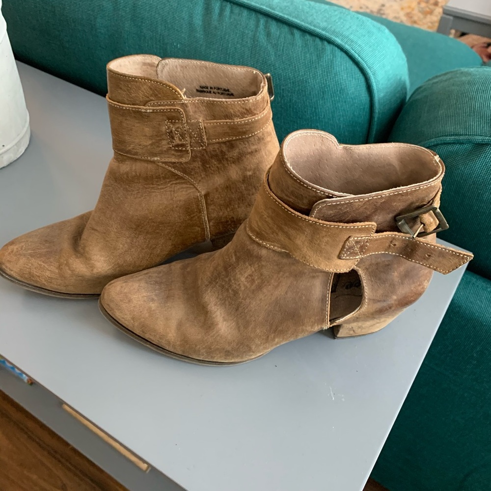 New FREE PEOPLE Belleville Bootie